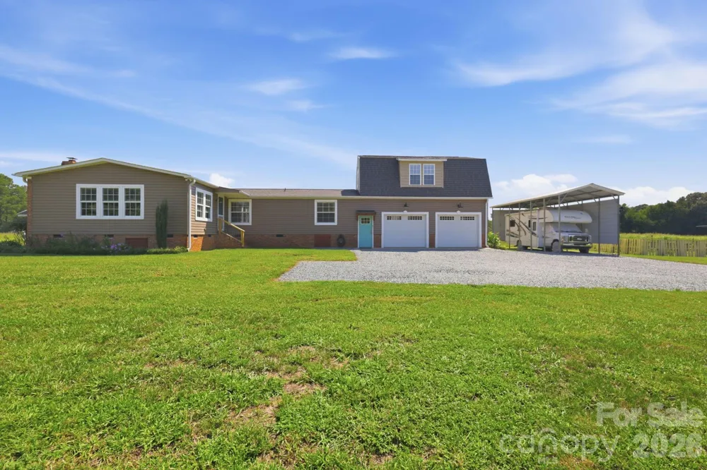 670 & 552 Whitley Road Siler City, NC 27344