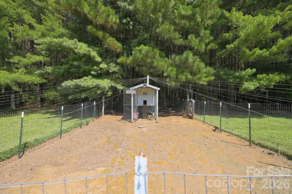 670 & 552 Whitley Road Siler City, NC 27344