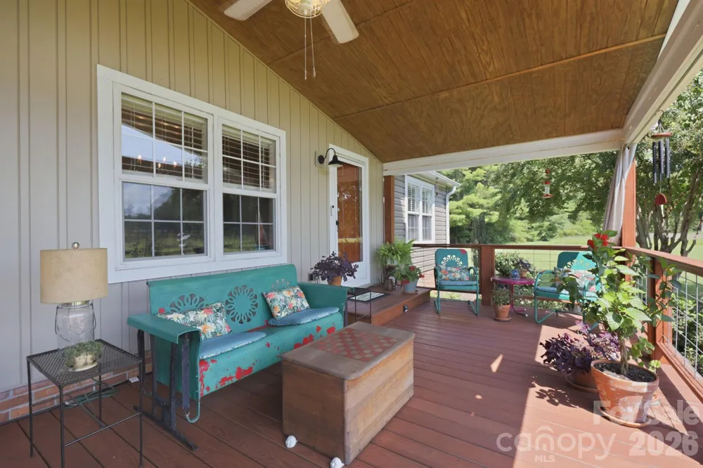 670 & 552 Whitley Road Siler City, NC 27344