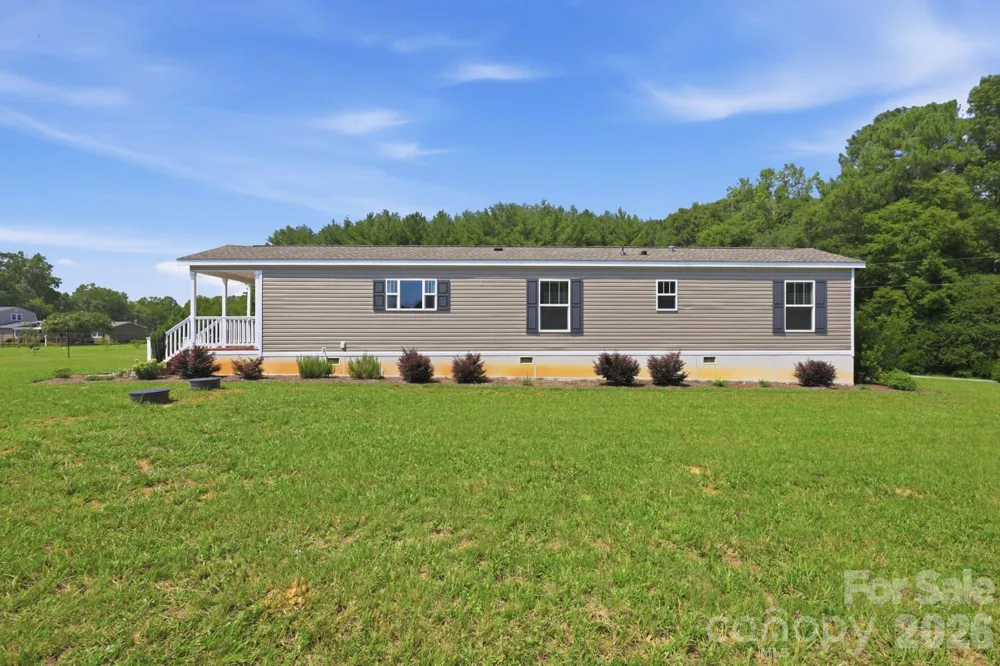 670 & 552 Whitley Road Siler City, NC 27344