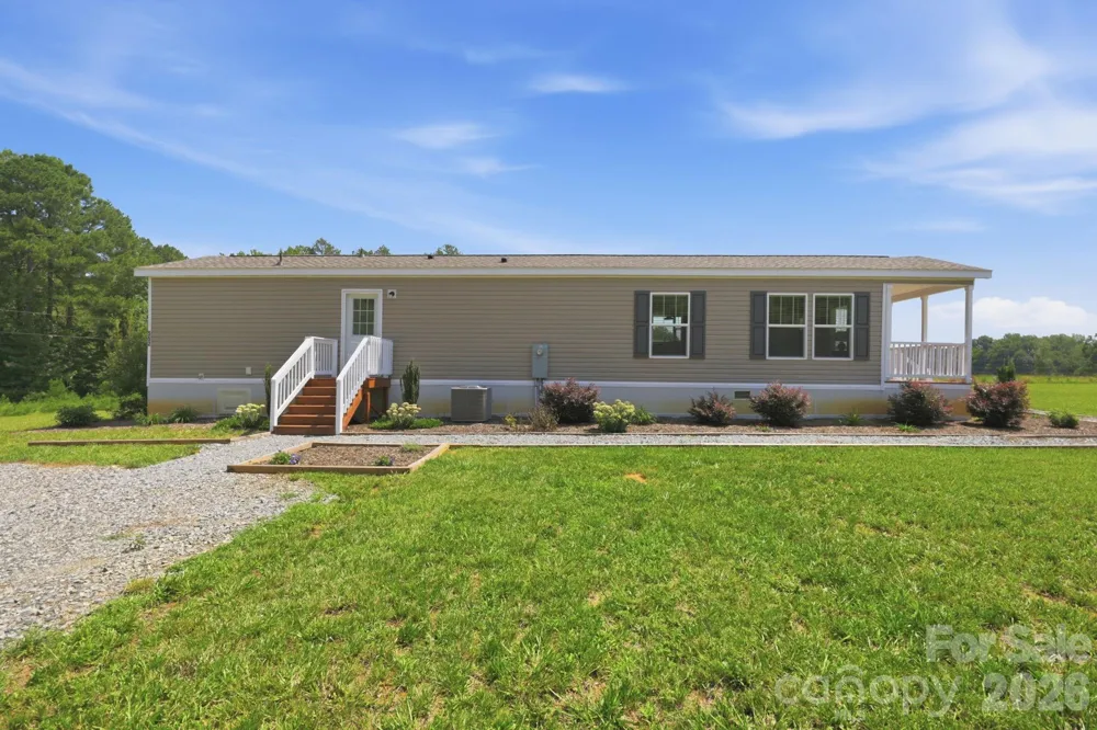 670 & 552 Whitley Road Siler City, NC 27344