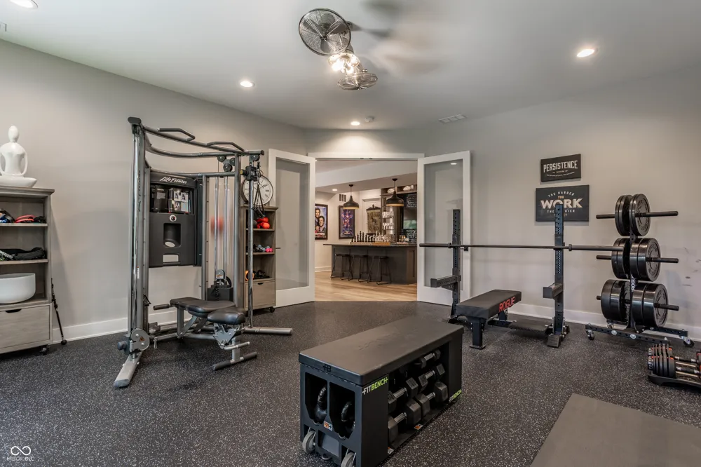 969 Chatham Ridge Court Westfield, IN 46074