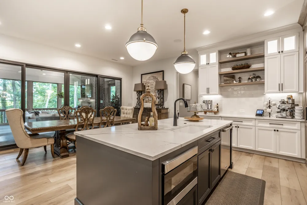 969 Chatham Ridge Court Westfield, IN 46074