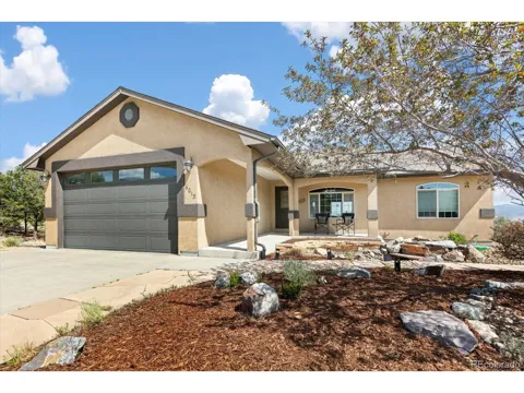 6013 Archery Circle