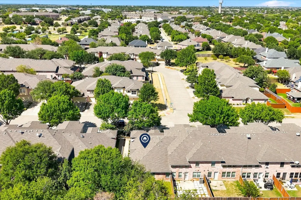 10347 Darkwood Drive Frisco, TX 75035