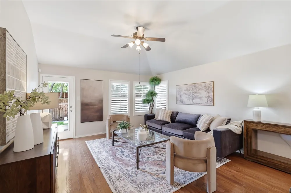 10347 Darkwood Drive Frisco, TX 75035