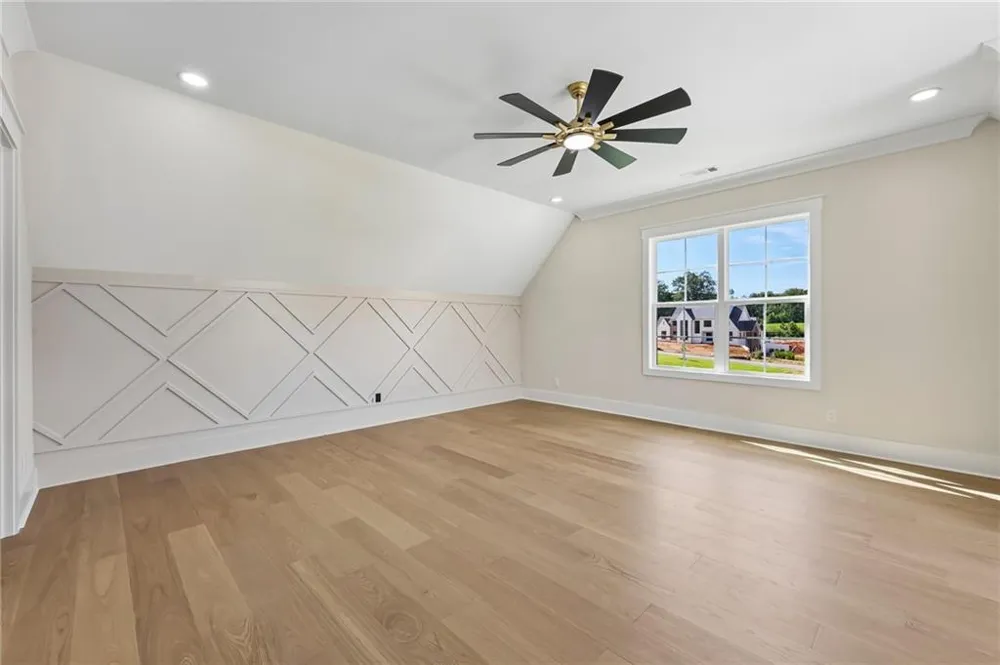 6222 Bridgewood Dr Buford, GA 30518