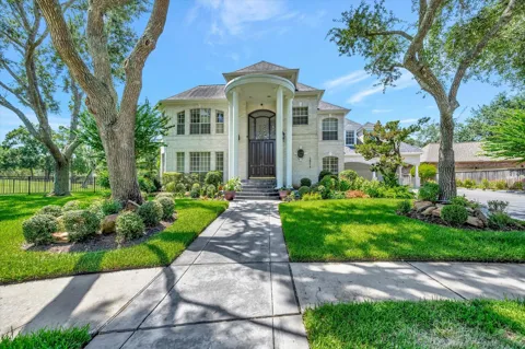 14318 Golf View Trail