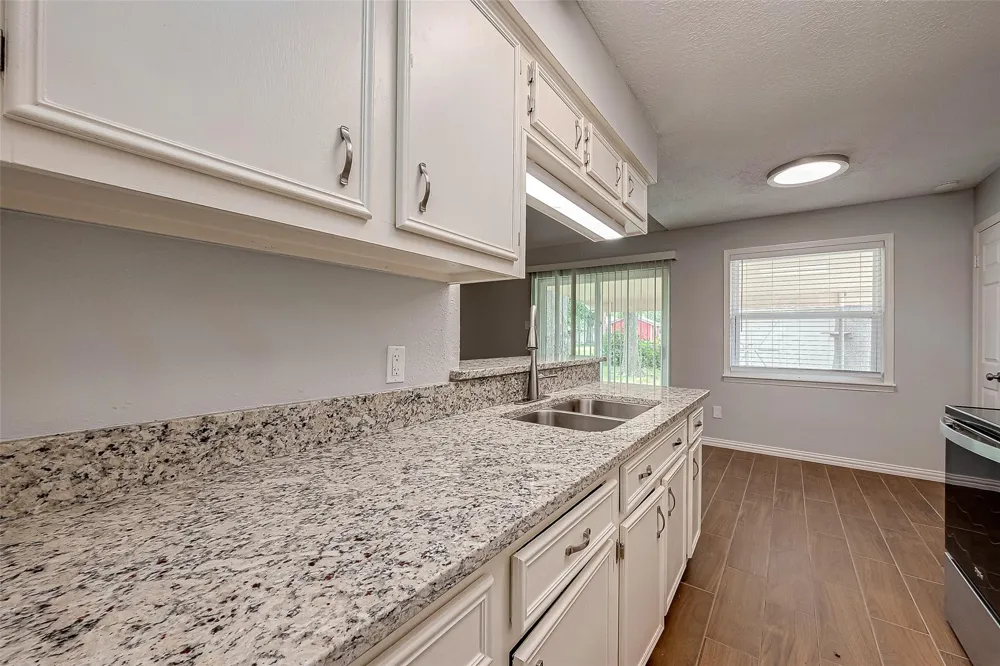 3327 Beasley Avenue Needville, TX 77461