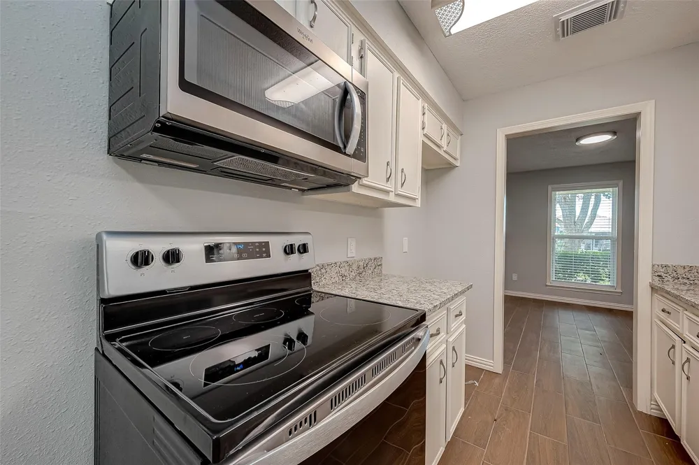 3327 Beasley Avenue Needville, TX 77461
