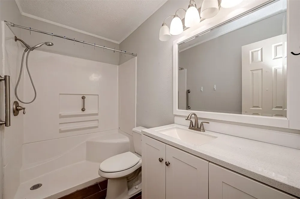 3327 Beasley Avenue Needville, TX 77461