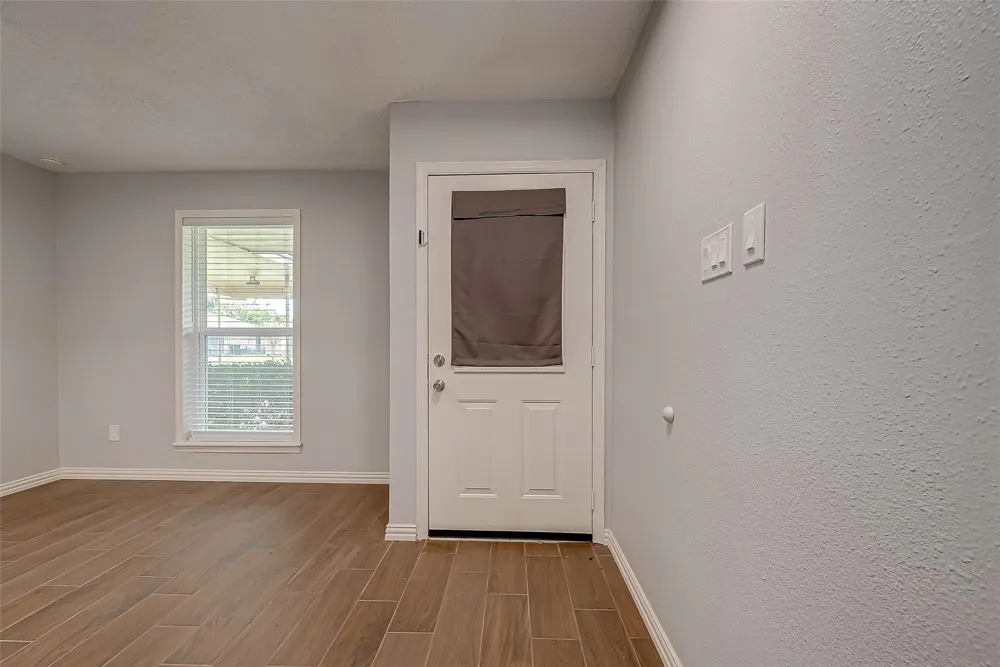 3327 Beasley Avenue Needville, TX 77461