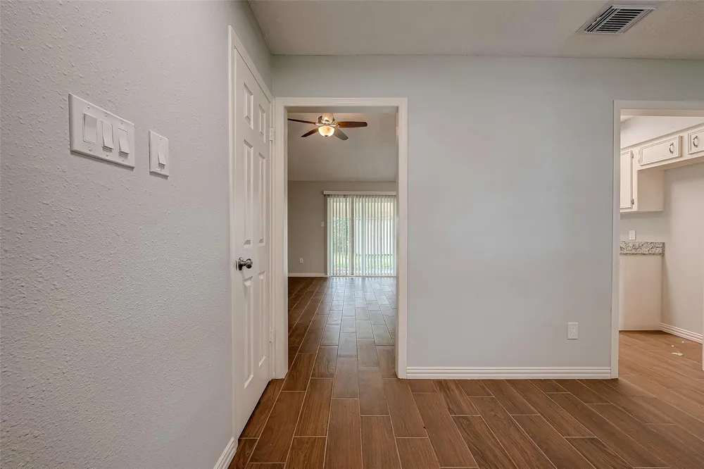 3327 Beasley Avenue Needville, TX 77461