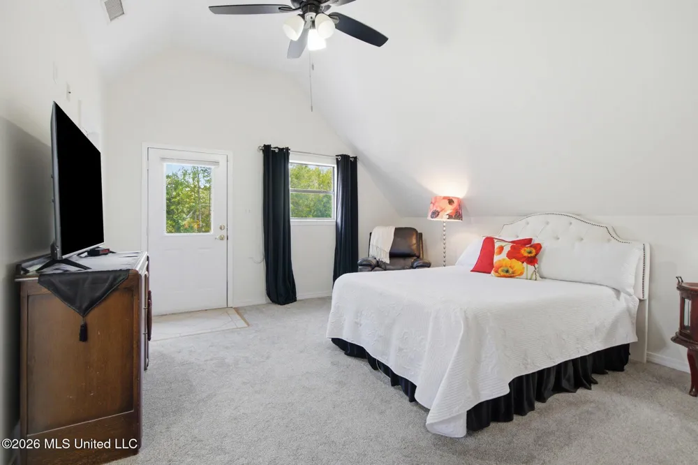 17376 Saucier Lizana Road Saucier, MS 39574
