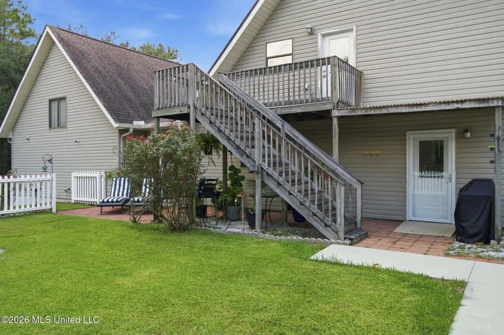 17376 Saucier Lizana Road Saucier, MS 39574