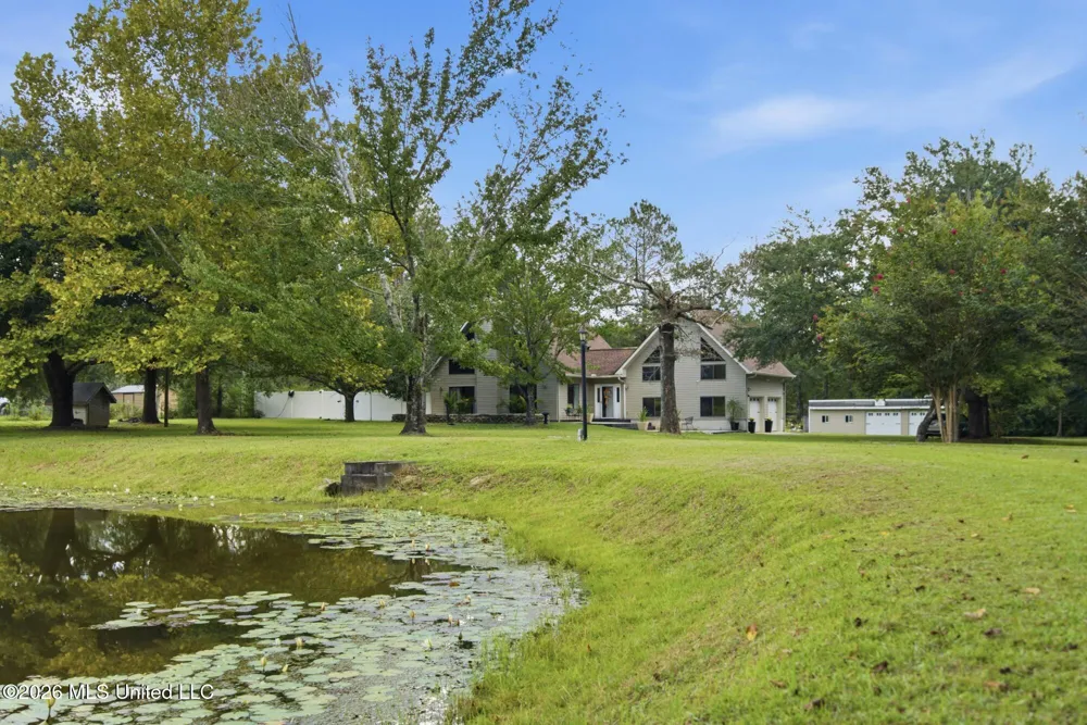 17376 Saucier Lizana Road Saucier, MS 39574