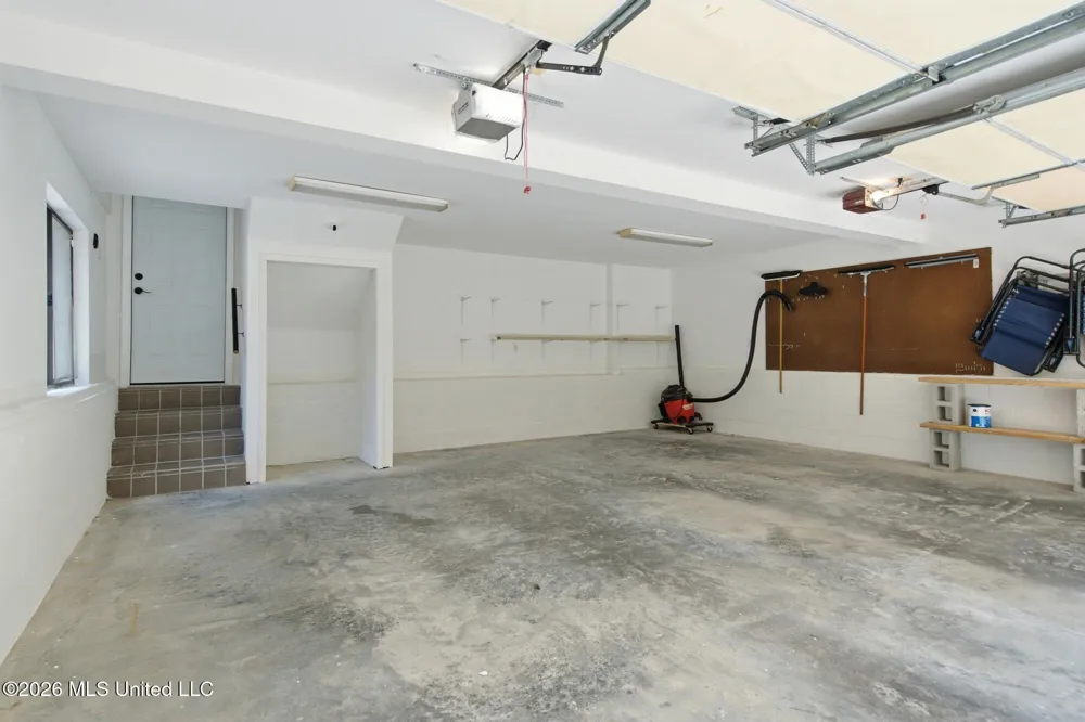 17376 Saucier Lizana Road Saucier, MS 39574