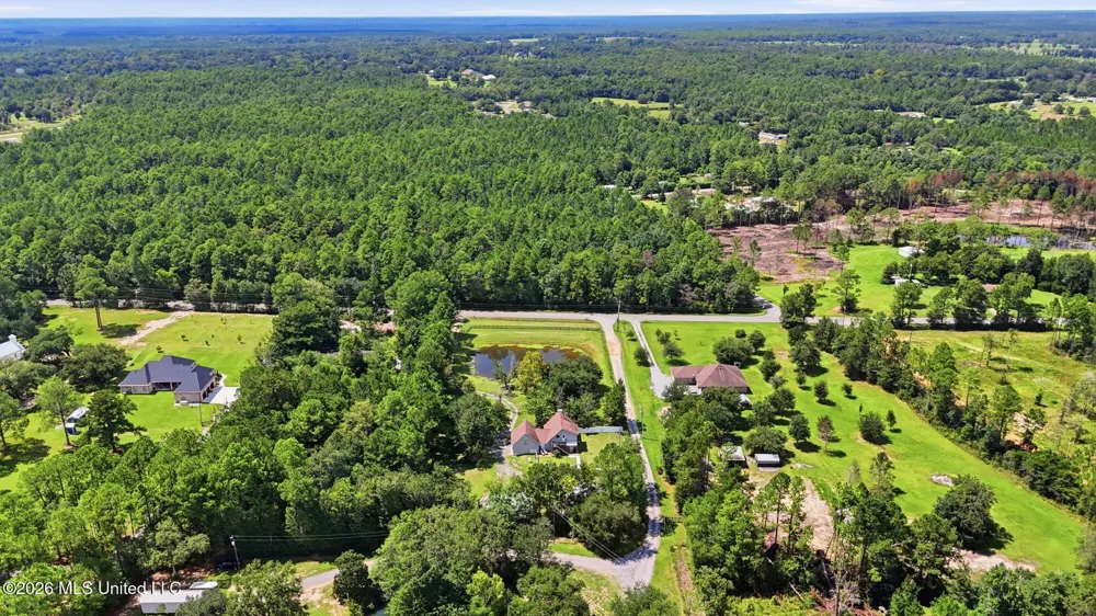17376 Saucier Lizana Road Saucier, MS 39574