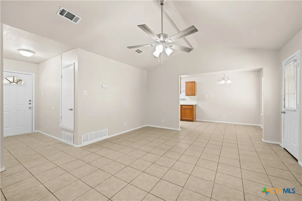 2506 Schwertner Drive Killeen, TX 76543