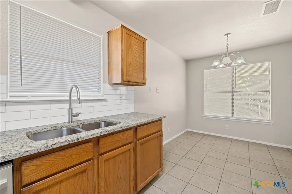2506 Schwertner Drive Killeen, TX 76543
