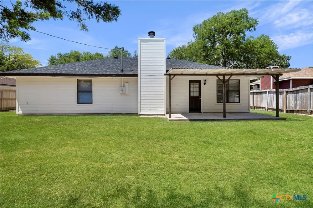 2506 Schwertner Drive Killeen, TX 76543