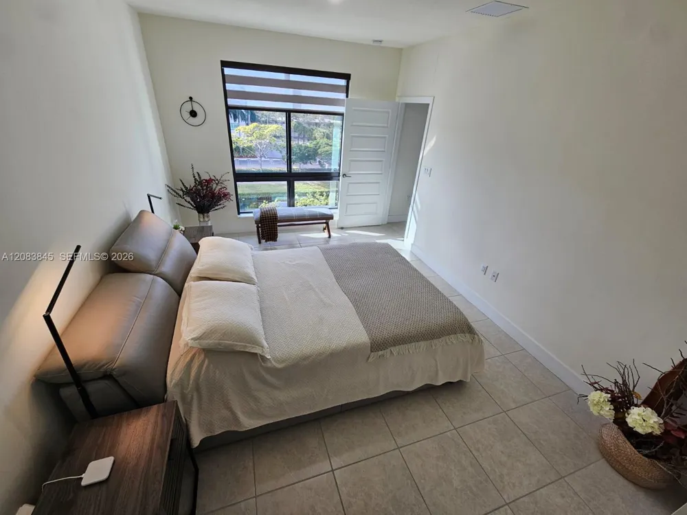 8301 NW 41st St #B-402 Doral, FL 33166