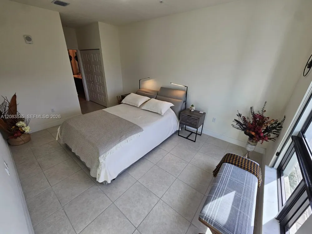 8301 NW 41st St #B-402 Doral, FL 33166