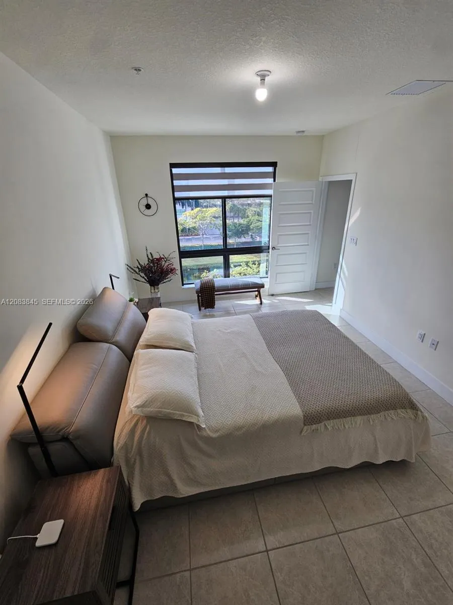8301 NW 41st St #B-402 Doral, FL 33166
