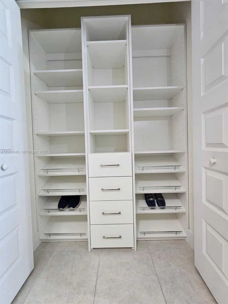 8301 NW 41st St #B-402 Doral, FL 33166