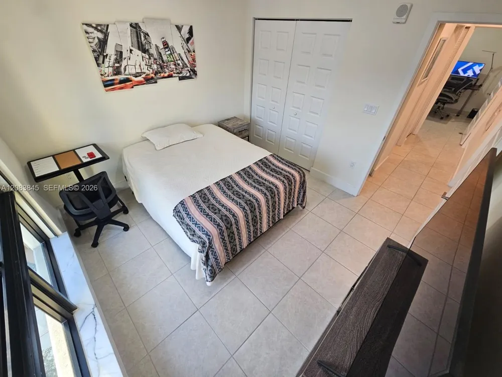 8301 NW 41st St #B-402 Doral, FL 33166