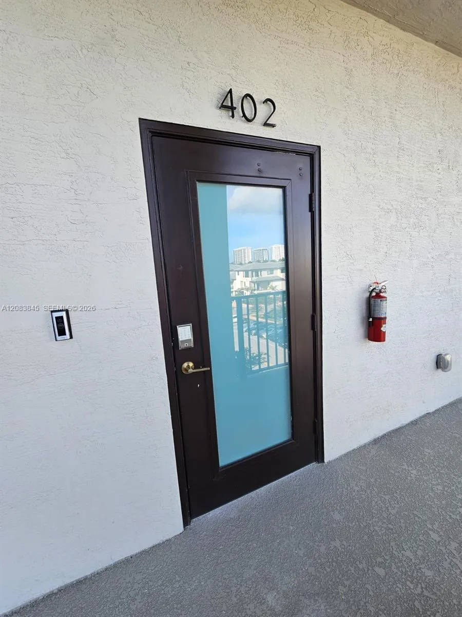 8301 NW 41st St #B-402 Doral, FL 33166