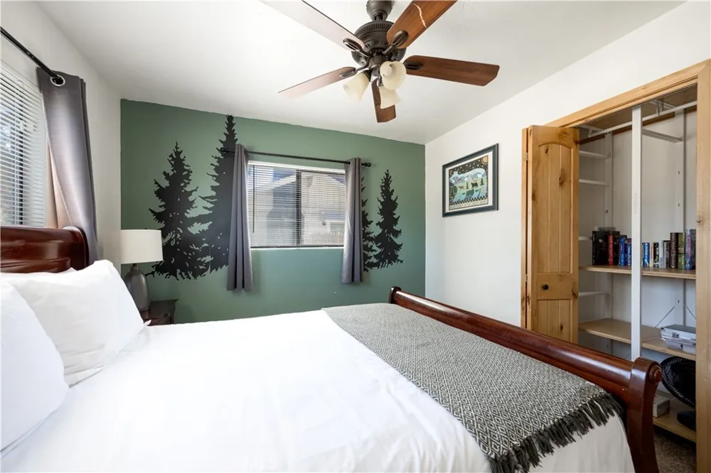 630 Villa Grove Avenue Big Bear City, CA 92314
