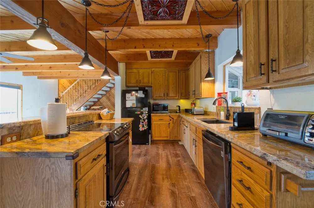 16717 Quail Pine Mountain Club, CA 93222