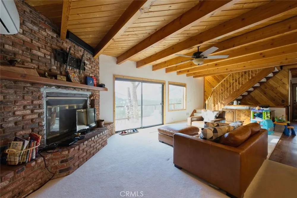 16717 Quail Pine Mountain Club, CA 93222
