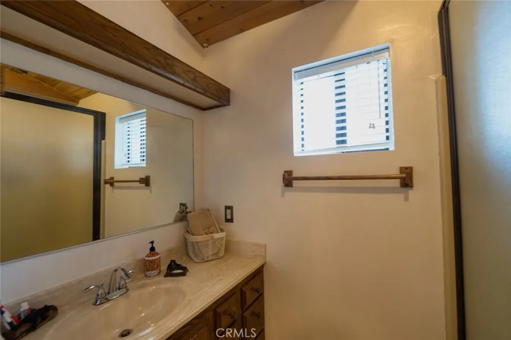 16717 Quail Pine Mountain Club, CA 93222