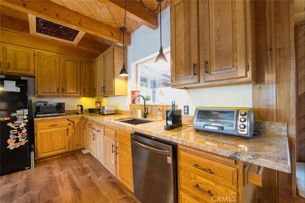 16717 Quail Pine Mountain Club, CA 93222