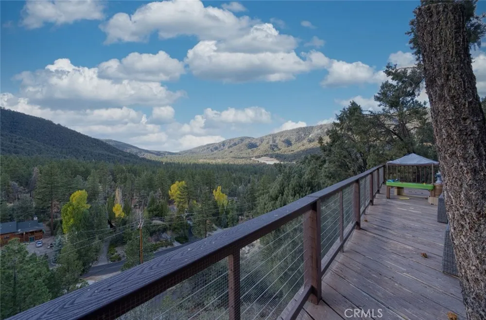 16717 Quail Pine Mountain Club, CA 93222