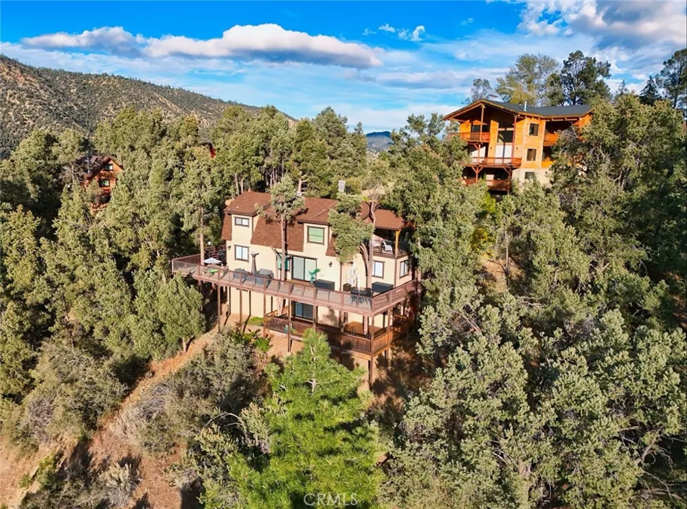 16717 Quail Pine Mountain Club, CA 93222