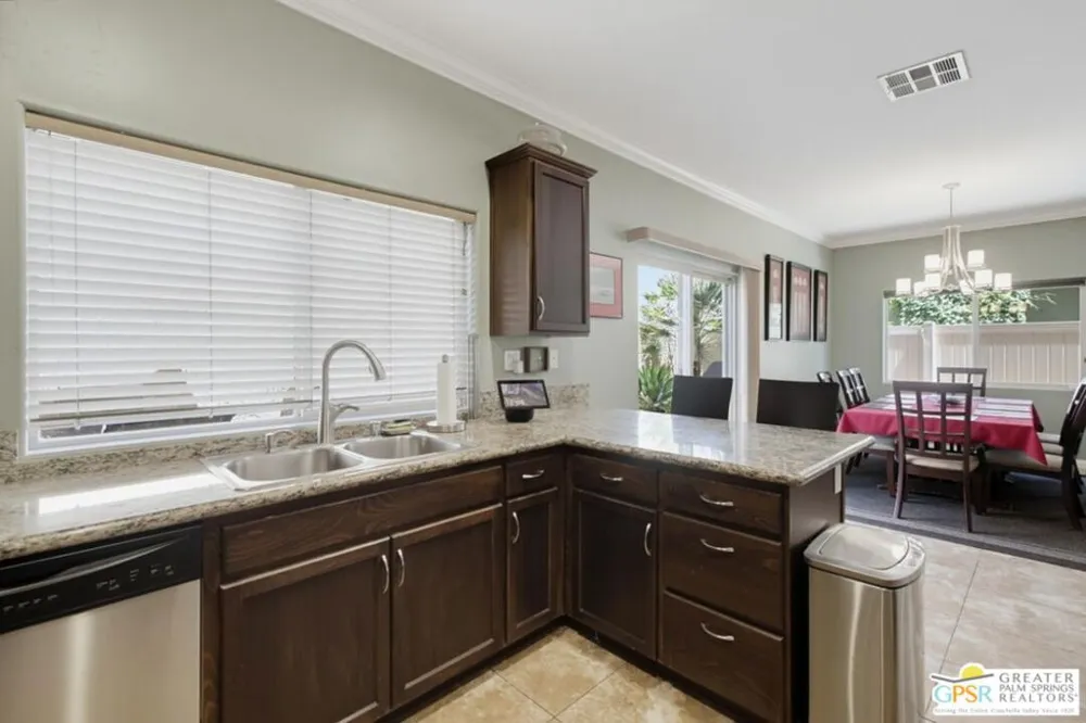 8941 Magnolia Avenue Santee, CA 92071