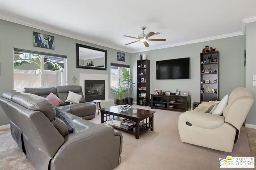 8941 Magnolia Avenue Santee, CA 92071