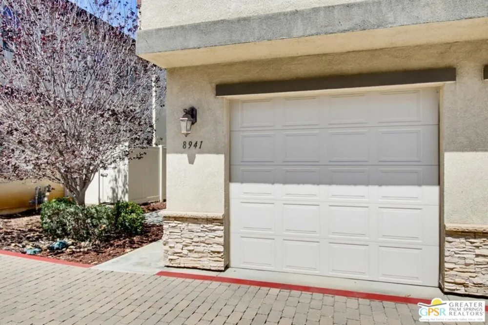 8941 Magnolia Avenue Santee, CA 92071