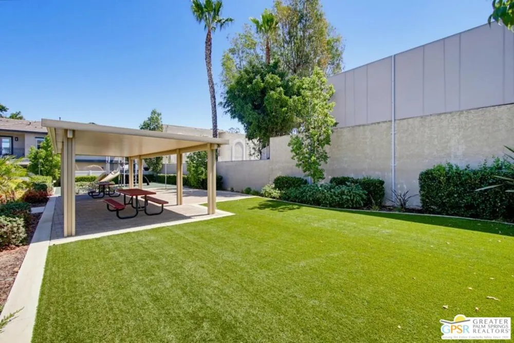 8941 Magnolia Avenue Santee, CA 92071
