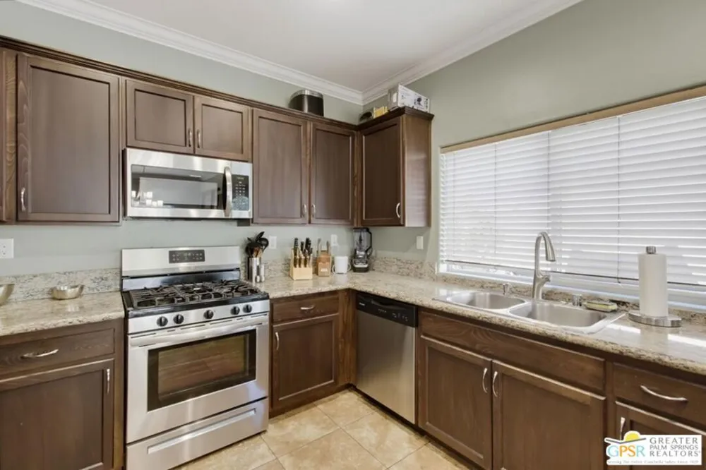 8941 Magnolia Avenue Santee, CA 92071