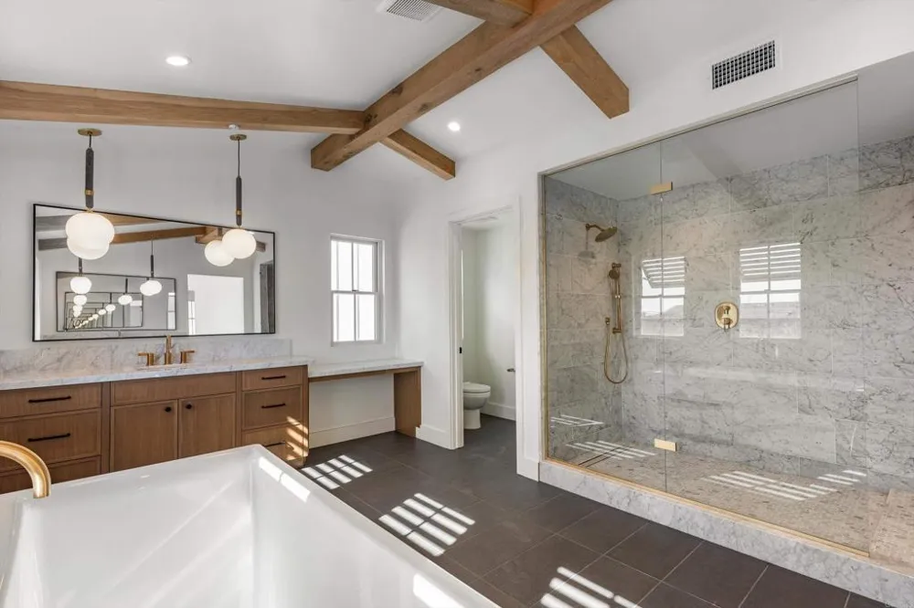 816 Conestoga Court Encinitas, CA 92024