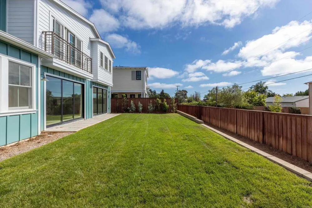 816 Conestoga Court Encinitas, CA 92024