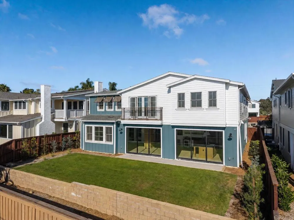 816 Conestoga Court Encinitas, CA 92024