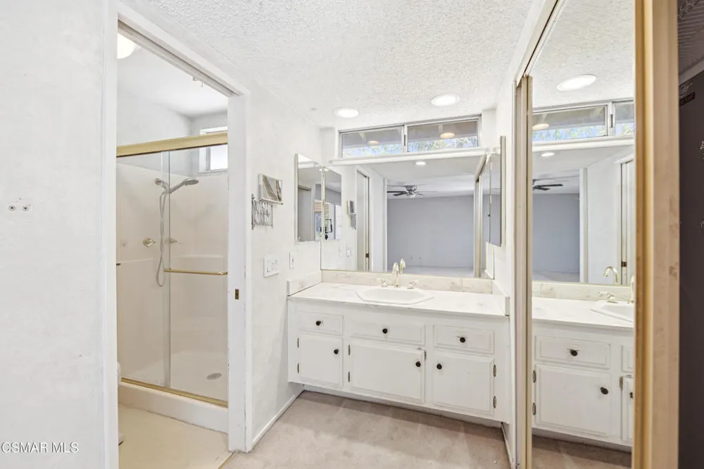 29315 Tree Hollow Agoura Hills, CA 91301