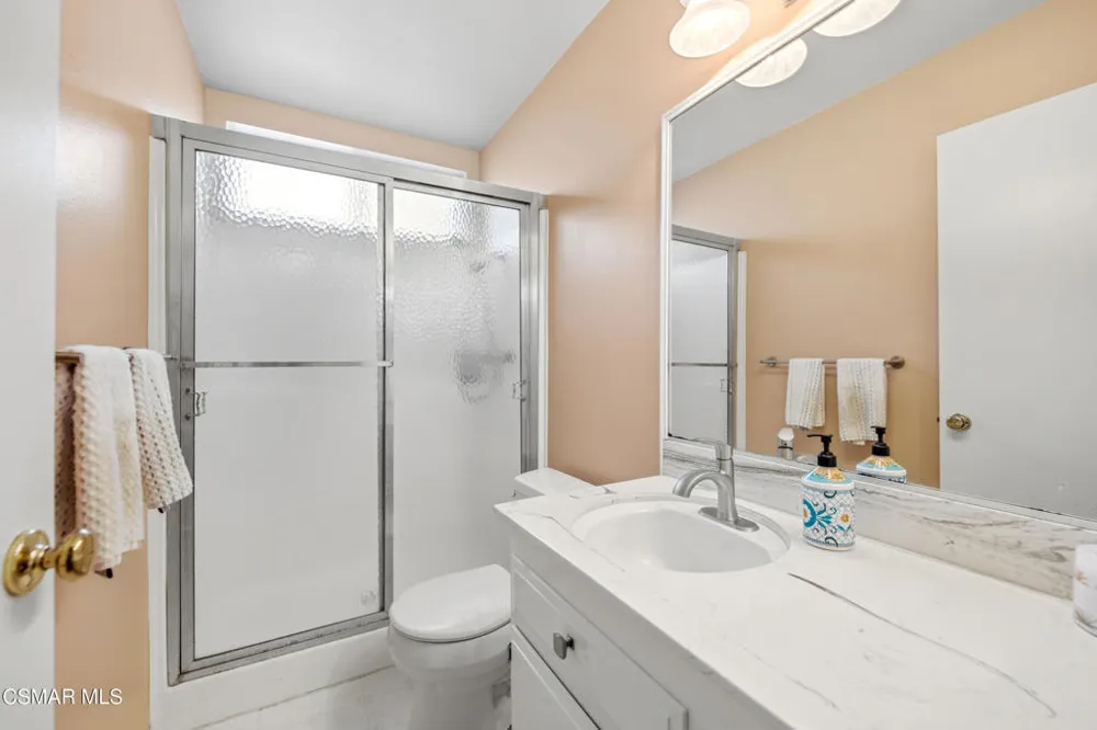 29315 Tree Hollow Agoura Hills, CA 91301
