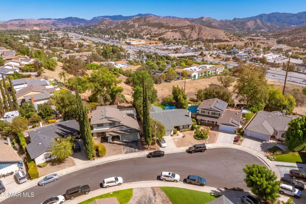 29315 Tree Hollow Agoura Hills, CA 91301