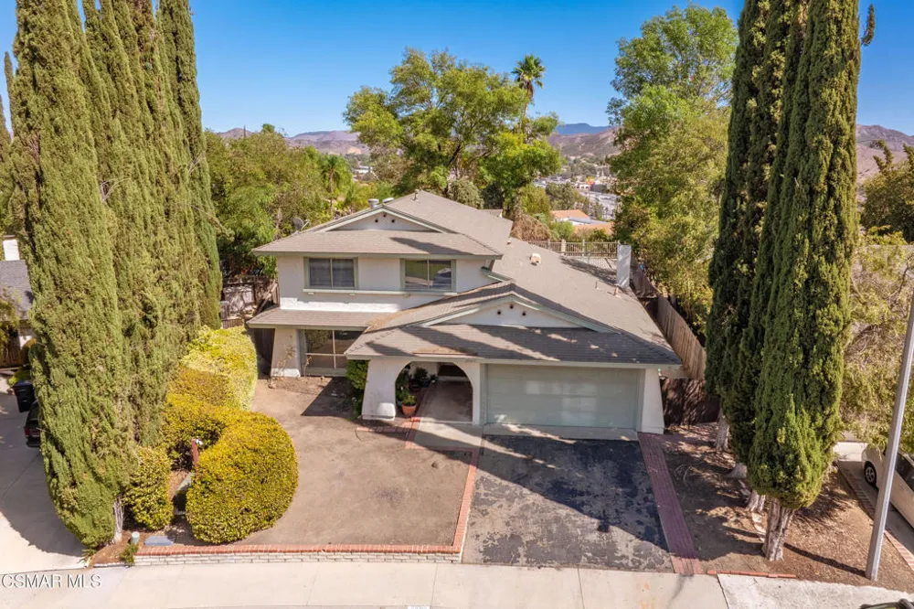 29315 Tree Hollow Agoura Hills, CA 91301